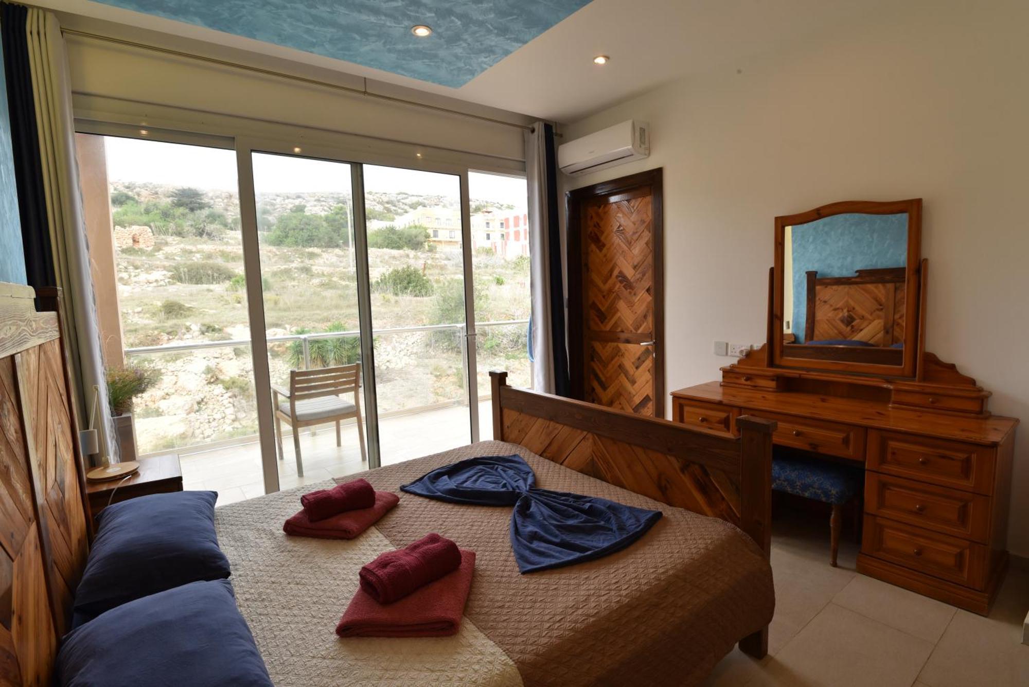 Hillview Duplex Penthouse St. Paul's Bay Exterior foto